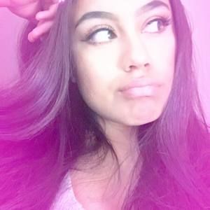 Meet your Posher, Lizbeth